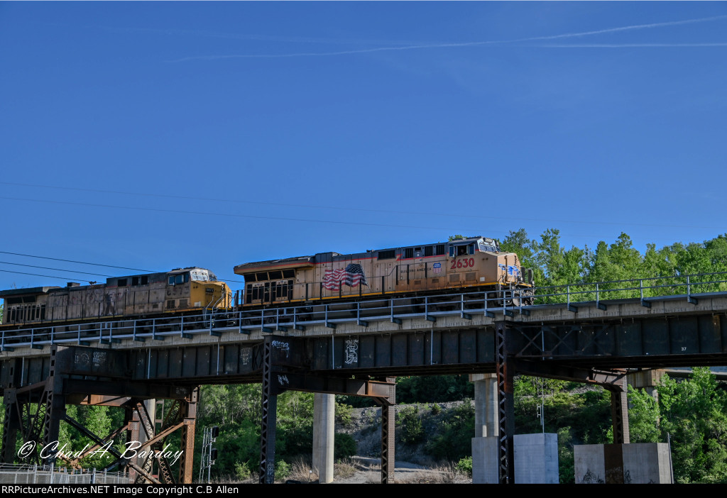 UP POWER CROSSES THE JUNCTION